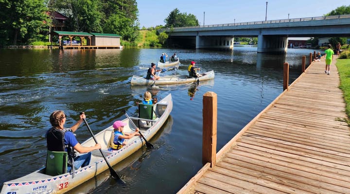 Canoe Competition Hearkens Back to Row Boat Races of Old